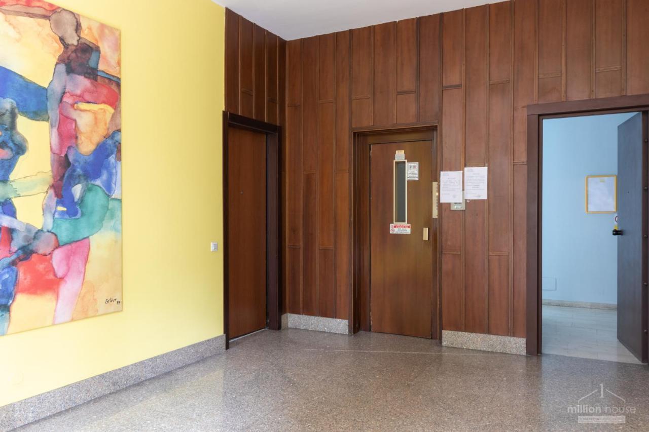 Suite Stresa Milano Centrale 3Pax Wifi Milão Exterior foto