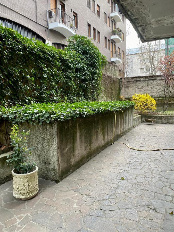Suite Stresa Milano Centrale 3Pax Wifi Milão Exterior foto